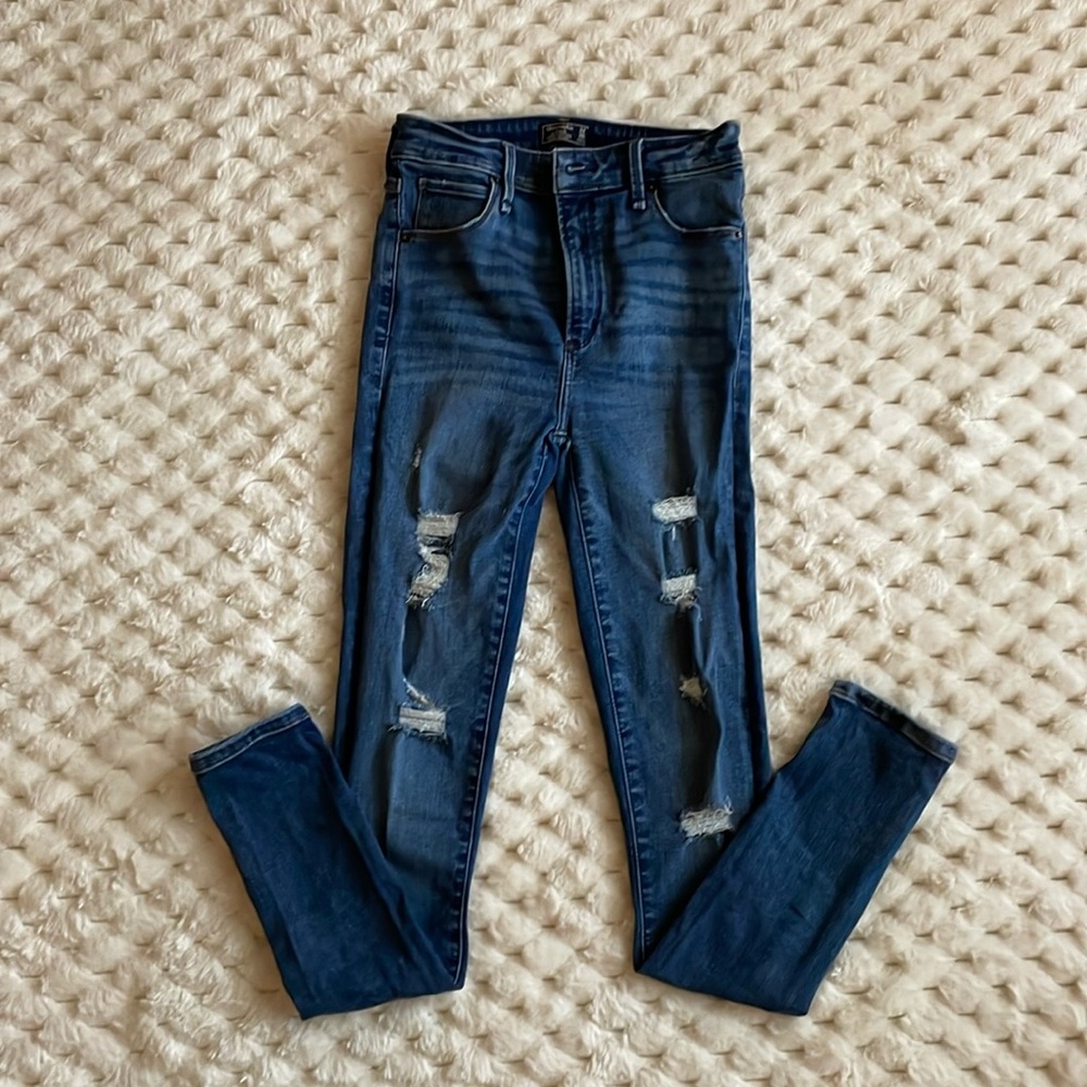 Abercrombie and fitch Simone high rise super skinny jeans size 24/ 00